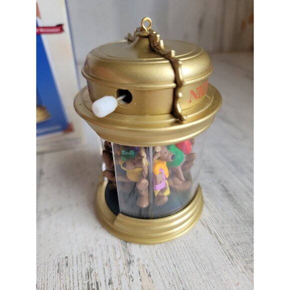 Hallmark NEW Kris and the kringles wind up ornament Xmas - Picture 4 of 7